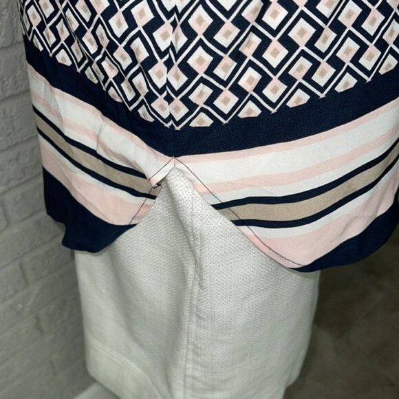 Tommy Hilfiger Women Geometric Pattern Long Sleeve Blouse Size M - Picture 4 of 8
